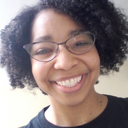 Roshaunda with her (almost) wash and go hair