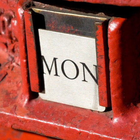 Monday by PublicDomainPictures on Pixabay at https://pixabay.com/en/postbox-british-red-monday-post-15502/